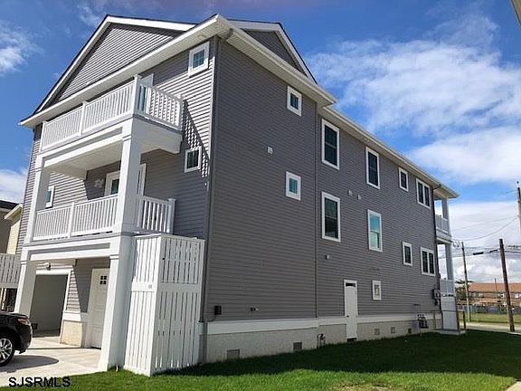 3rd image of 3513 Haven Ave #3513