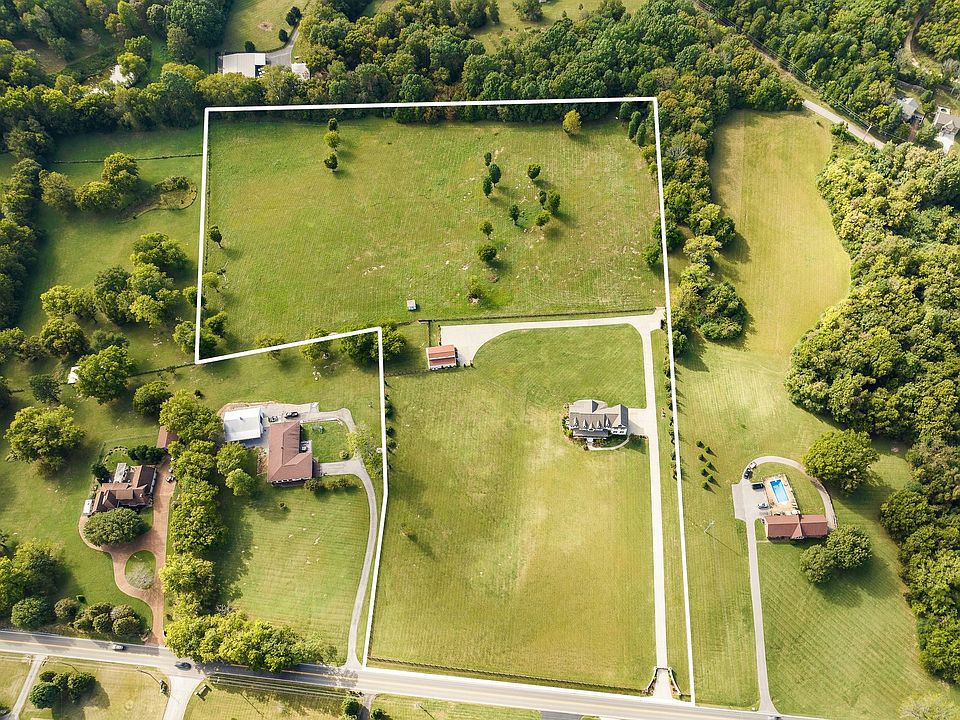 2934 Campbellsville Pike, Columbia, TN 38401 Zillow