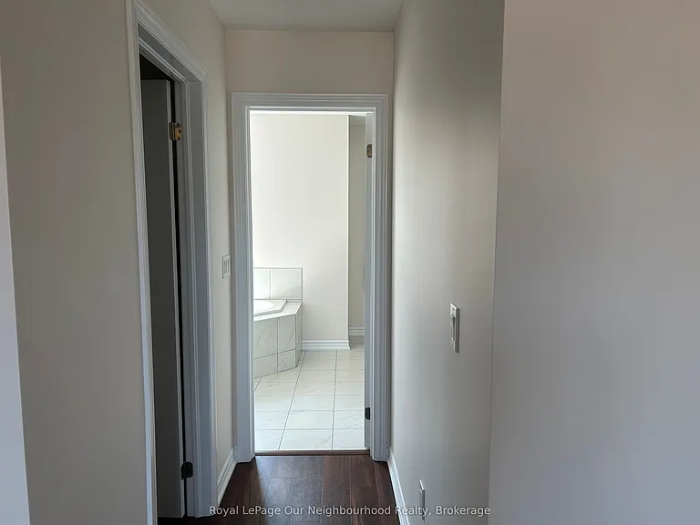 484 Joseph Gale St — Photo 10