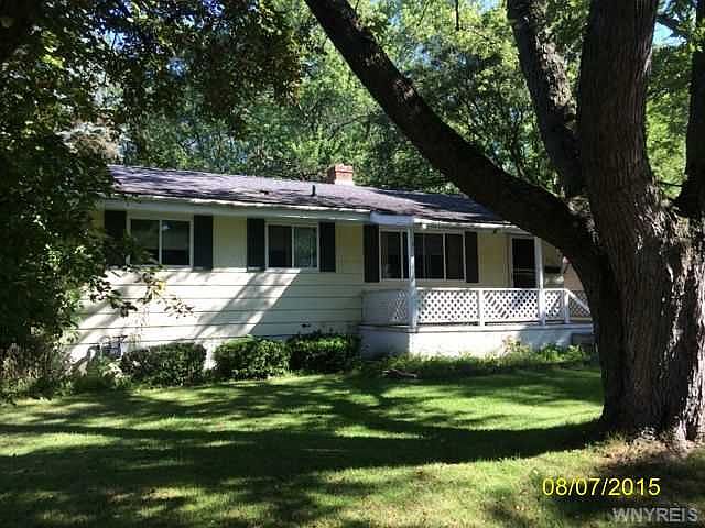 1st image of 776 Warren Dr