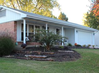 3239 Lin Tel Rd, Saint Louis, MO 63125