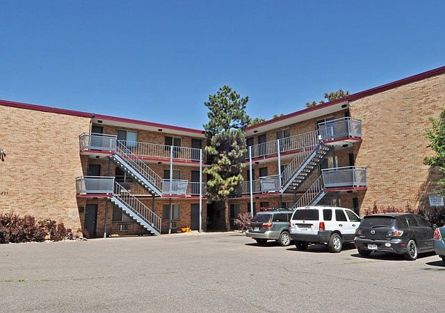 Columbine East Apartments