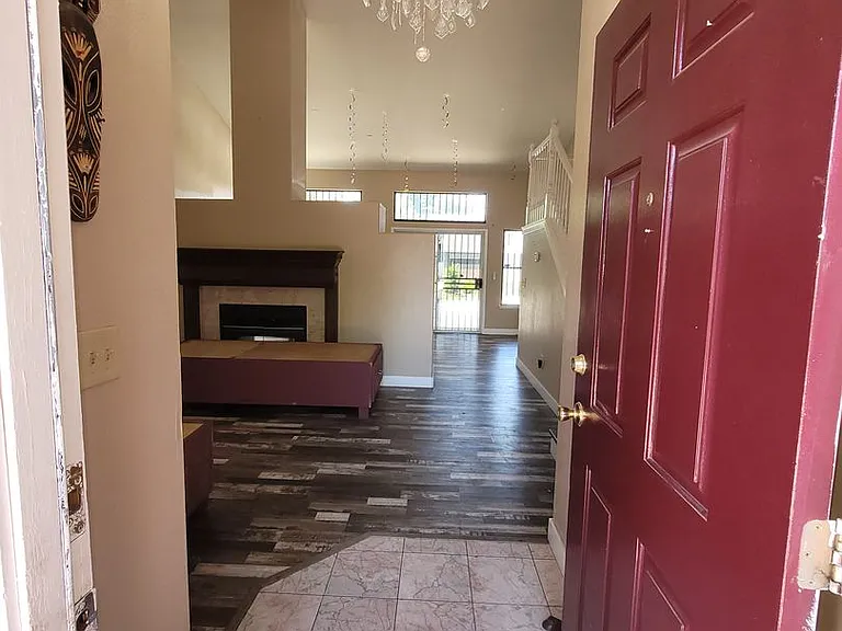 1703 Diablo Creek Dr — Photo 2