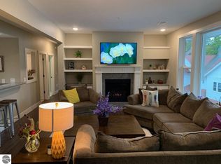 825 W Seventh St APT 312, Traverse City, MI 49684