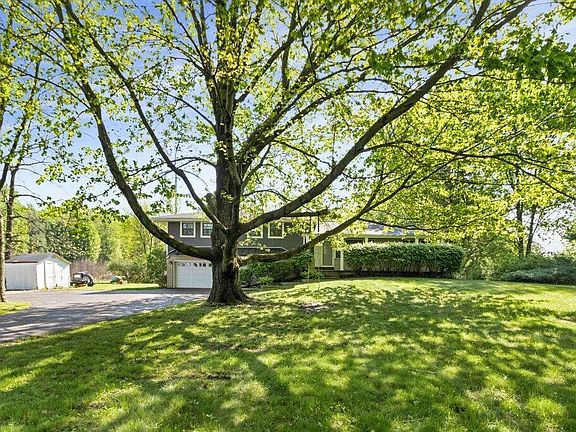 4th image of 7882 Peter Hoover Rd