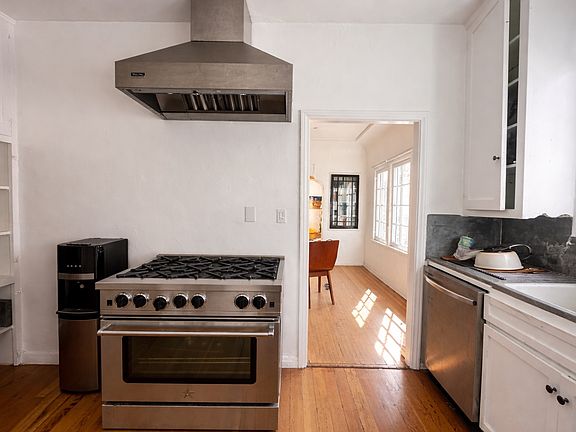 5th image of 449 N Curson Ave #449
