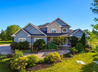 562 Pennycross Ln, Ottawa, ON K0A1L0