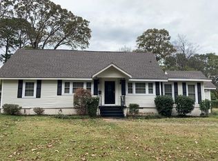 462 Stillwood Dr, Jackson, MS 39206