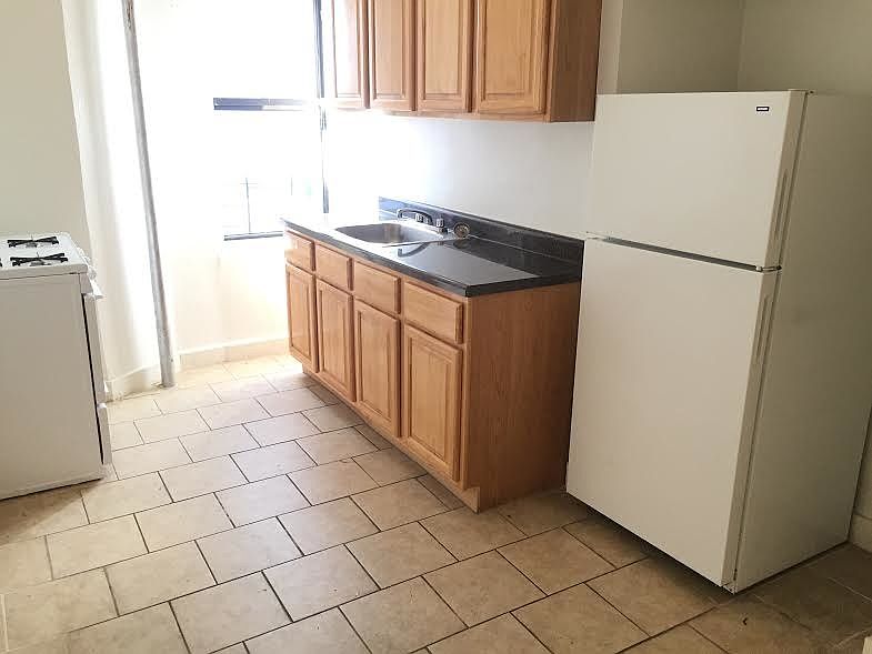 2nd image of 700 Ocean Ave APT 4G
