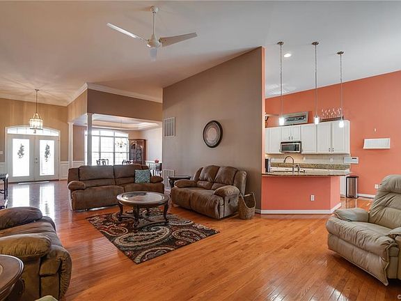 2nd image of 8365 Buckard Dr