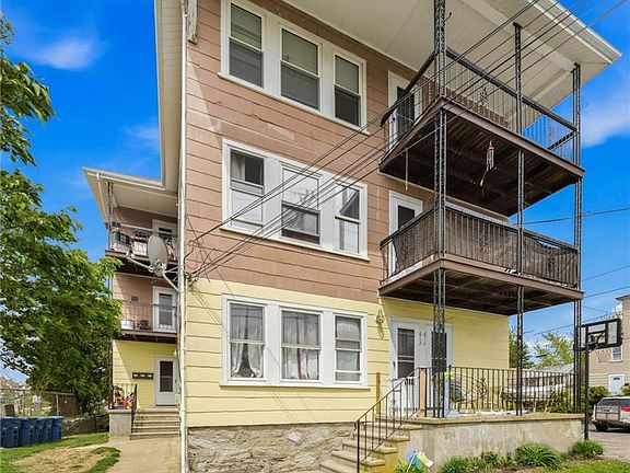 3rd image of 612 Rathbun St