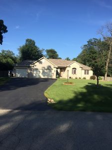 12321 Sandalwood Dr, Demotte, IN, 46310