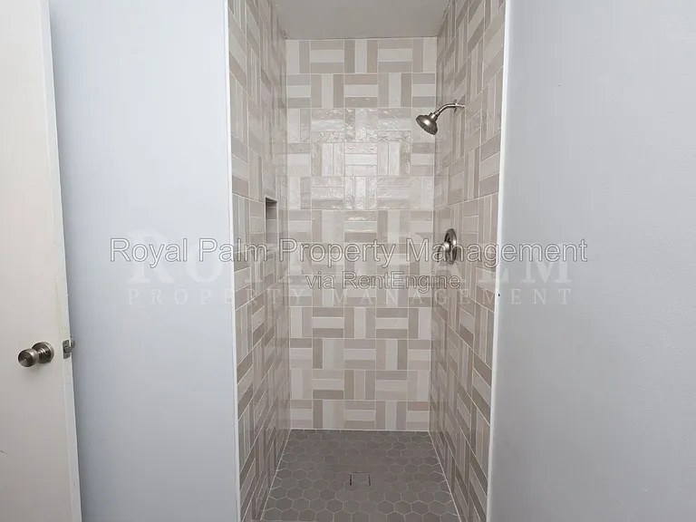 26510 Southern Pines Dr #102 — Photo 31