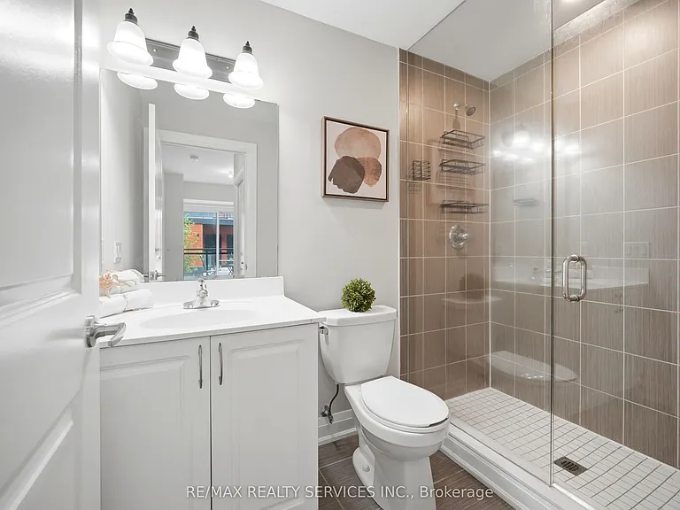 26 Coles Ave #302 — Photo 29