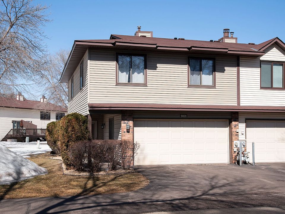 1st image of 8826 Maplebrook Ct N