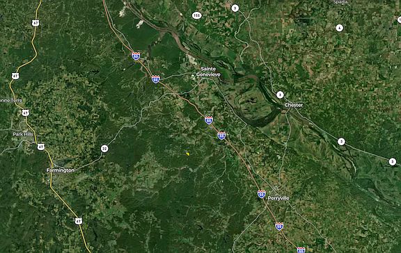 4th image of 21124 Cave Rd