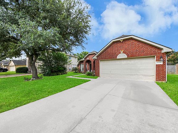 3rd image of 20419 Westfield Pkwy