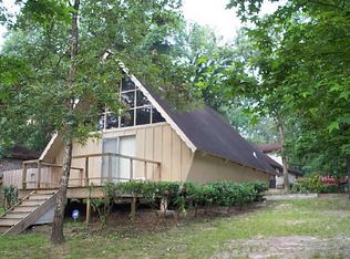 158 Thunderbird Dr, Conroe, TX 77304