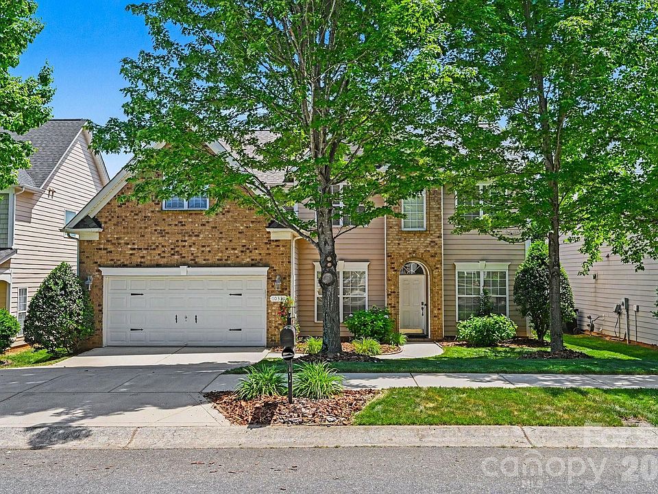 1st image of 10331 Falling Leaf Dr NW