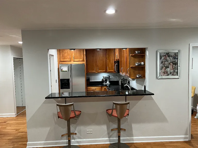 640 Perrie Dr #304 — Photo 6