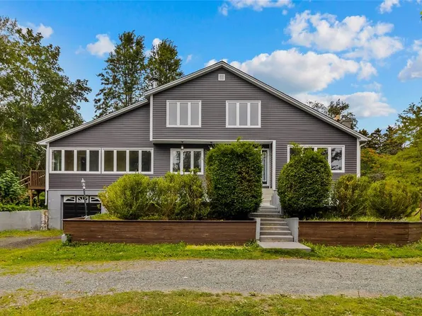 40 Monument Road, Conception Bay South, NL A1W2A5