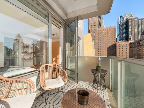 426 West 58th Street image 20 of 21