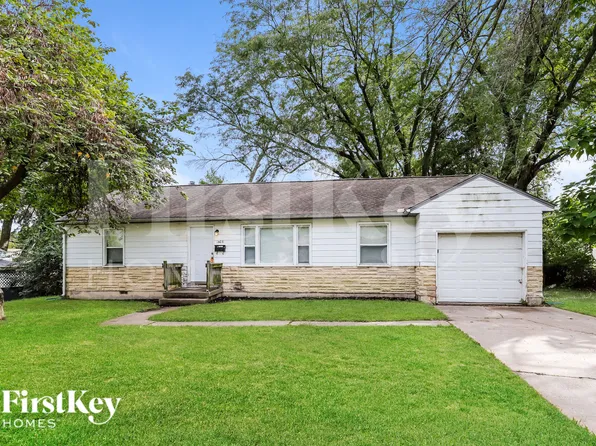 1403 NE 67th Pl, Gladstone, MO 64118