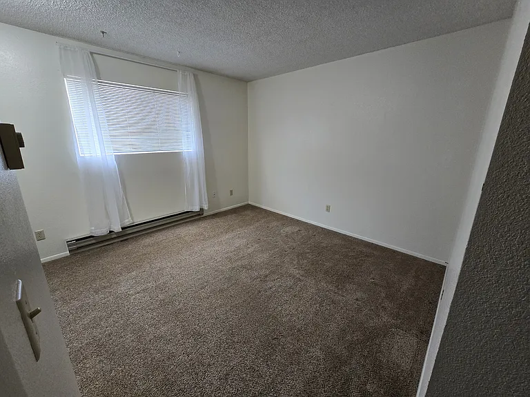 133 Valley View Dr — Photo 16