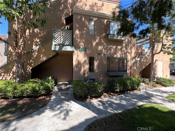 3505 W Greentree Cir Unit B, Anaheim, CA 92804