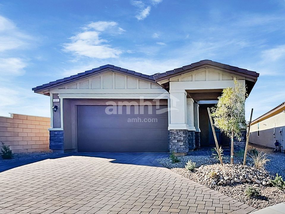 1st image of 557 Silverbell Falls Pl