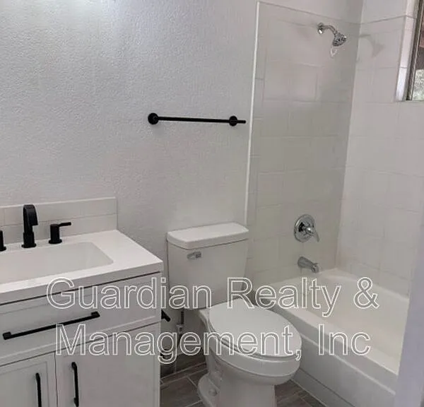 20826 N 16th Dr — Photo 11