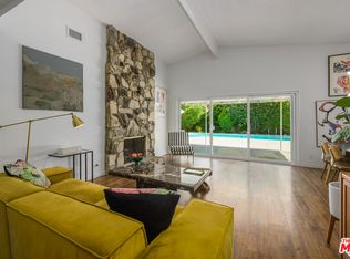 6902 Andasol Ave, Van Nuys, CA 91406