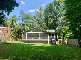 3076 Holmes Run Rd #1, Falls Church, VA 22042