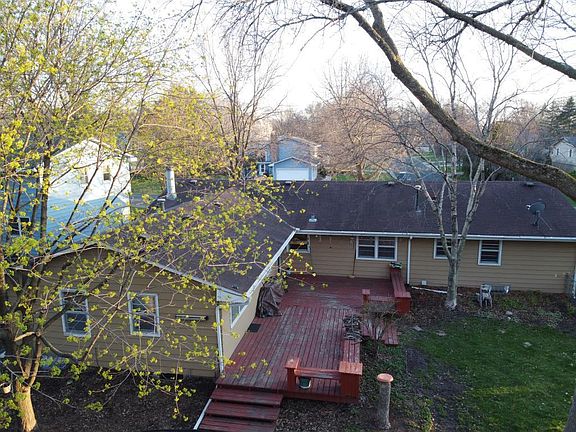4th image of 2097 Cameron Dr