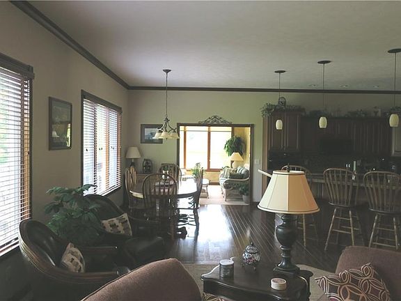 5th image of 1205 Charlton Ct