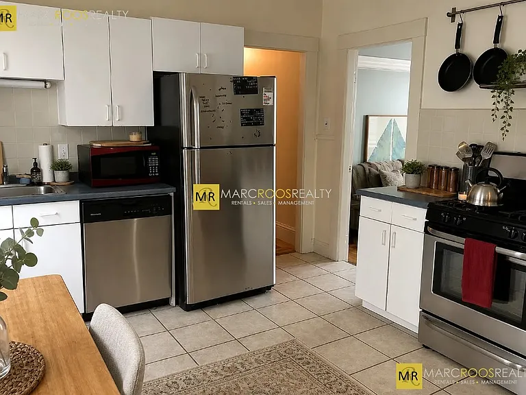 19 Cypress St #21 — Photo 1