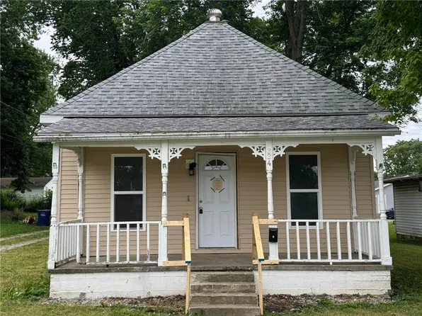 224 Bristol St, Paris, IL 61944