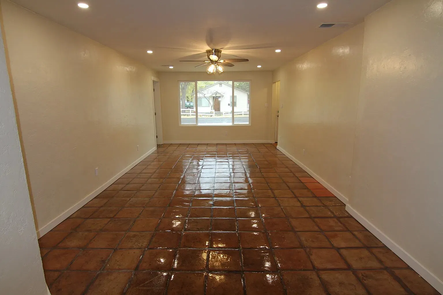 813 Lincoln Avenue - A — Photo 2
