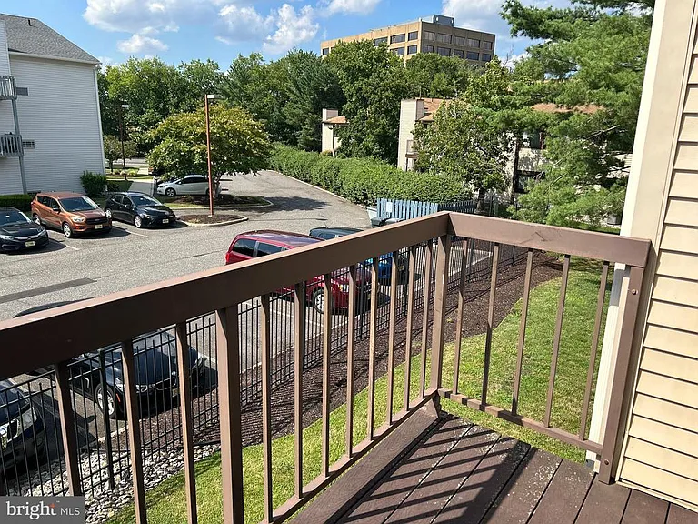 504 Britton Pl — Photo 21