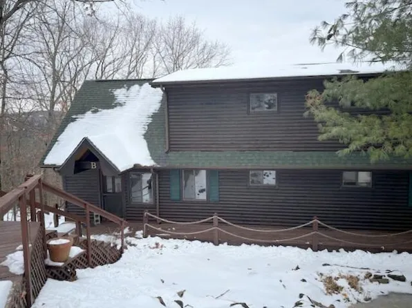 141 Settlers Ln #B, Branson, MO 65616