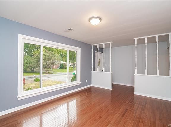 5th image of 7709 Richie Ave