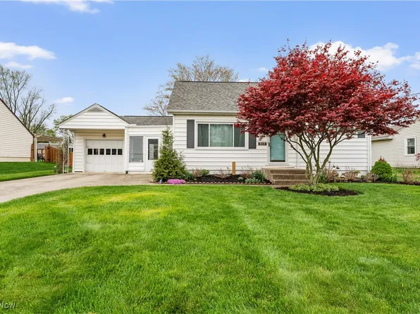 813 Hemlock St NW, Massillon, OH 44647