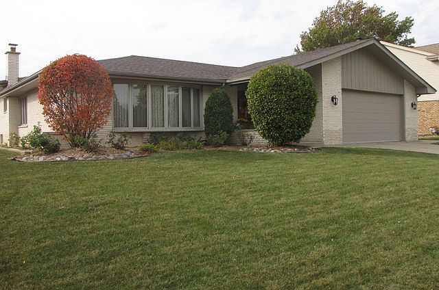 1st image of 13616 Sandalwood Dr