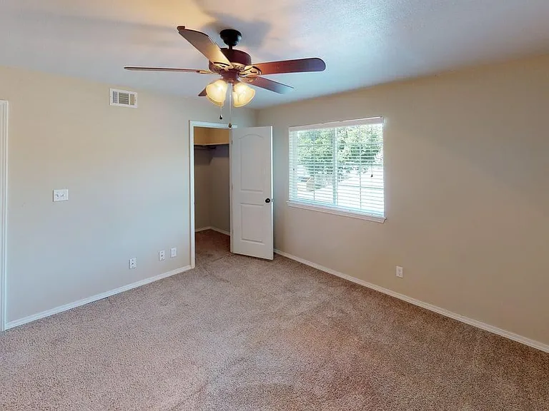 Metroplex Apartments — Photo 80