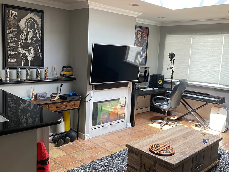 938 Palm Ave #9 — Photo 11