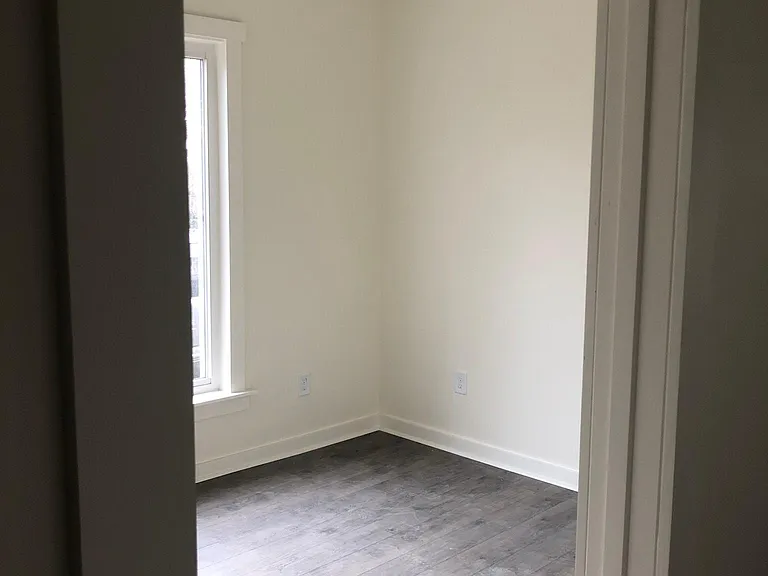 1417 Main Ave — Photo 9