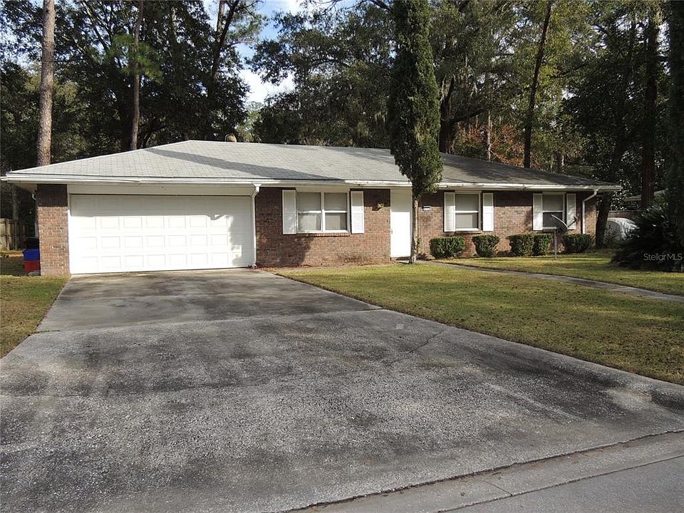 1st image of 4715 NW 30th Ter