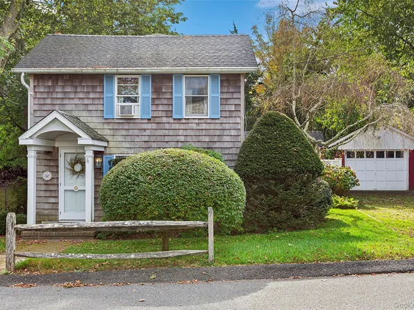150 Hobart Road, Southold, NY 11971
