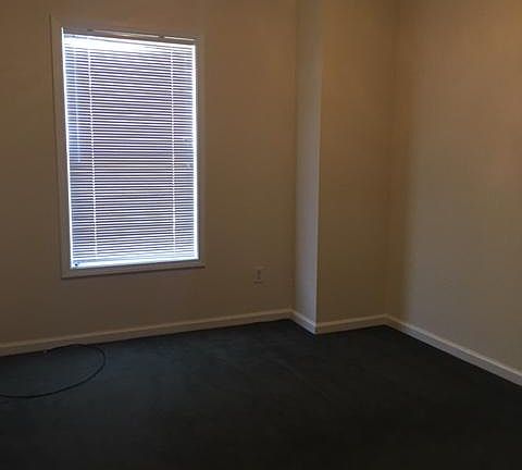 5th image of 526 18th St
