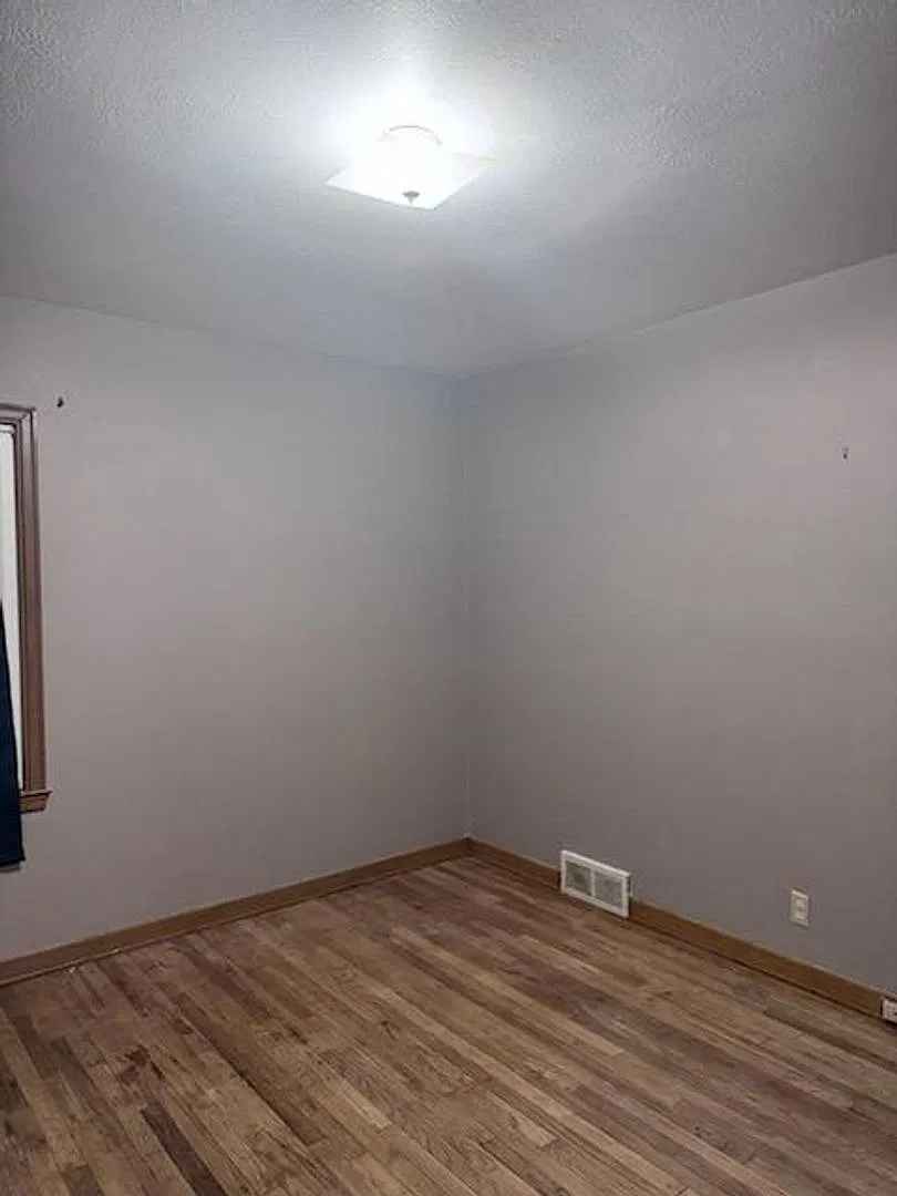 2920 Woodland Ave. — Photo 4